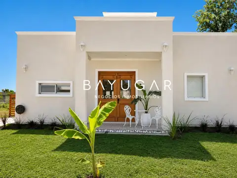 Venta Casa - Barrio San Ramón, Pilar del Este