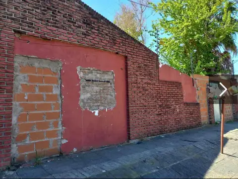 Terreno en Venta en Castelar, USD 75.000