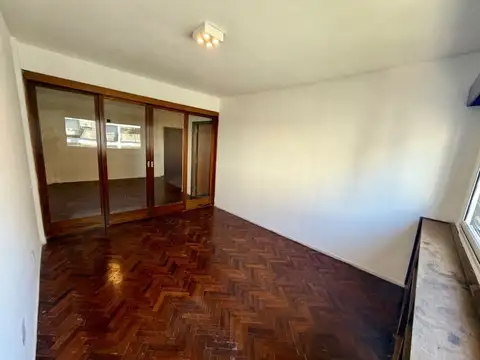 Departamento en Venta 49 años