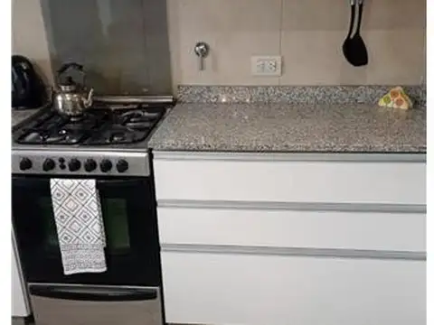 Departamento en Alquiler con 1 cocheras