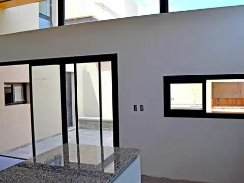 Casa en Venta en Funes, USD 180.000