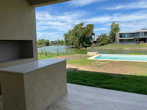 Casa en Venta al Noroeste