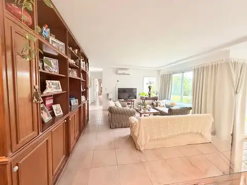 Casa en Venta en San Sebastian, USD 450.000