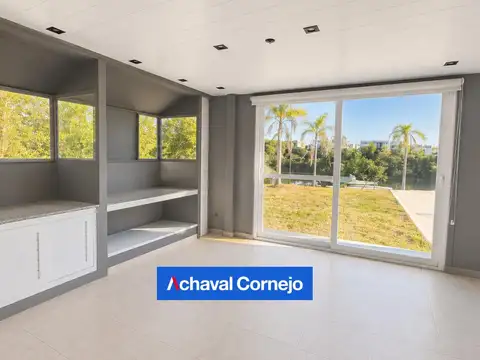 Casa 5 ambientes con 3 baños