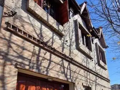 Casa en Junín 2500