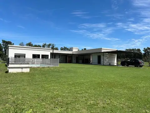Casa en Venta en Fighiera, Rosario