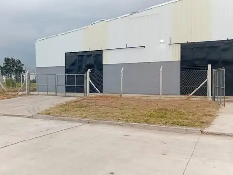 Galpón en Venta y/o Alquiler, 1200m2, en PIR6 - PBA Norte