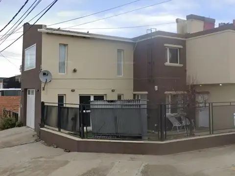 Venta casa 4 ambientes aptpo crédito, vista hermosa ii, caleta olivia