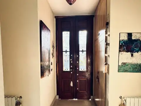 Casa 5 ambientes con 5 baños