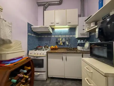 Venta casa de pasillo pb  2 plantas barrio Echesortu, Rosario