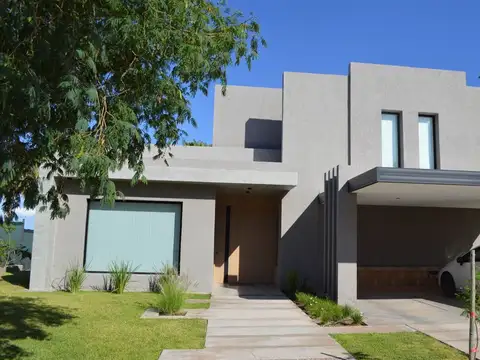 CASA A ESTRENAR B PRIVADO PALMARES VALLEY MENDOZA