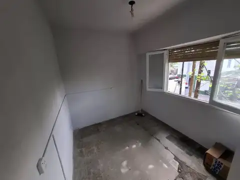 Depto Tipo Casa 2 ambientes con 1 baño