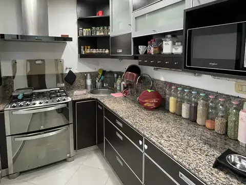 Depto Tipo Casa en Venta con 1 cocheras