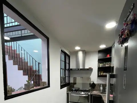 Depto Tipo Casa 4 ambientes con 2 baños