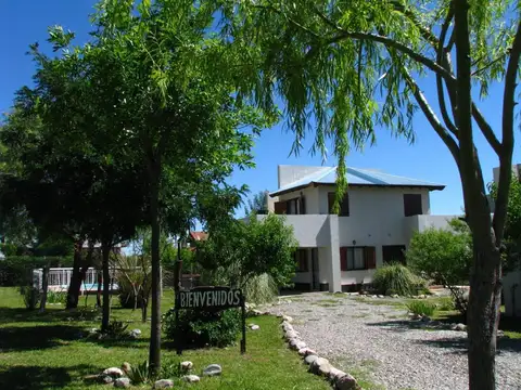 Complejo de Cabañas en Venta – Carpintería