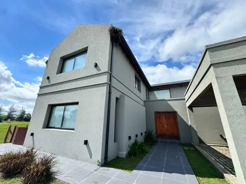 La Rinconada, Ibarlucea