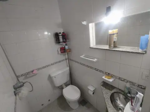 Depto Tipo Casa 2 ambientes con 1 baño