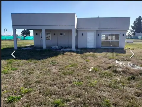Casa en Venta en Area 60, USD 65.000