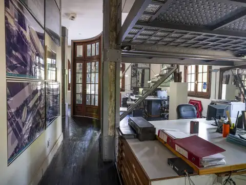 Galileo 2400, Piso 0