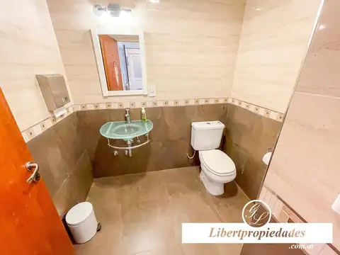 Local en Venta en El Remanso, USD 290.000