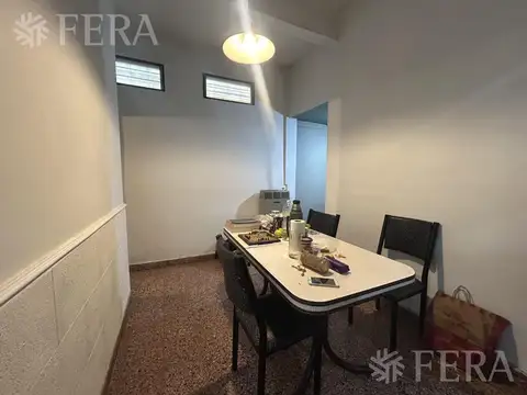 Depto Tipo Casa en Venta con 1 cocheras