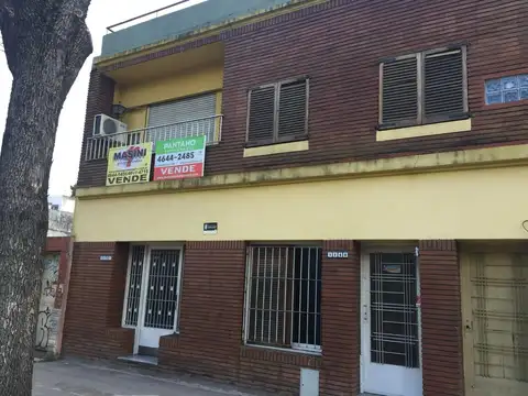 M Martinez Castro 1100