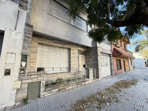 Venta Local Lote Propio 6 Ambientes con Patio y Terraza - Villa Devoto