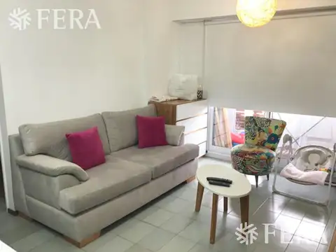 Venta de departamento de 2 ambientes con balcón en Quilmes