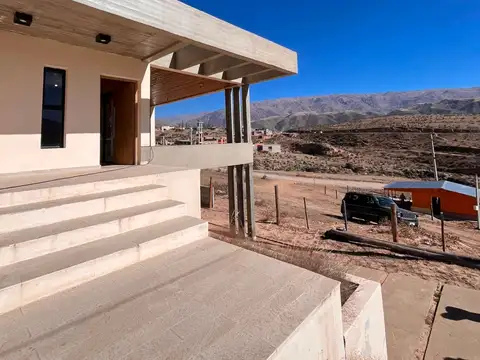 Casa en Venta 1 año