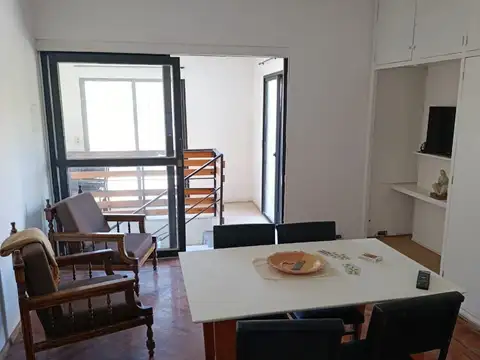 Departamento en alquiler c/ cochera en Godoy Cruz