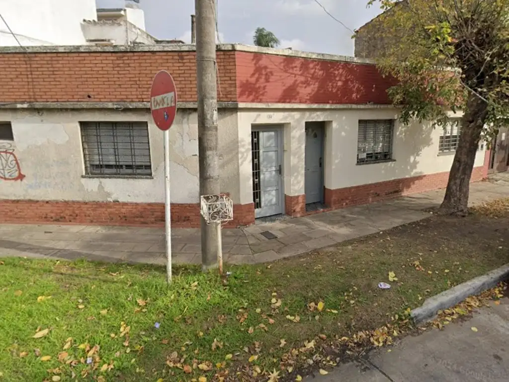 Medrano 851 , Piso PB