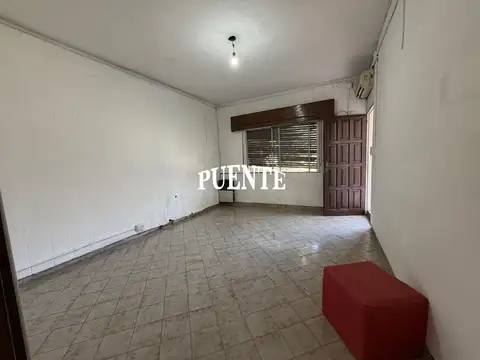 Casa en Venta en Banfield, USD 80.000