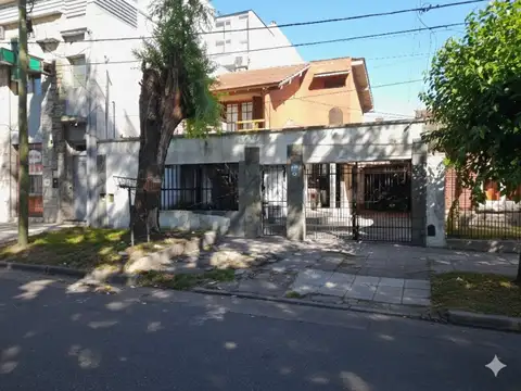 VENTA EN CONSTITUCIÓN: 2 CASAS EN UN MISMO LOTE