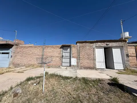 Venta casa con departamento el challao