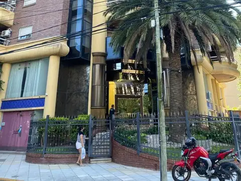 Paunero 1000, Piso 17