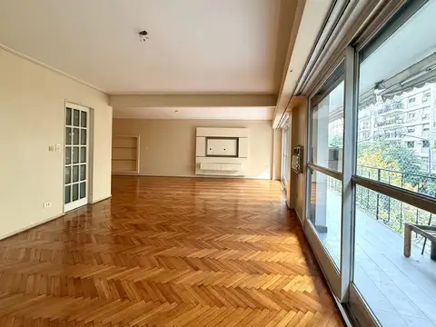 Departamento en Alquiler con 1 cocheras