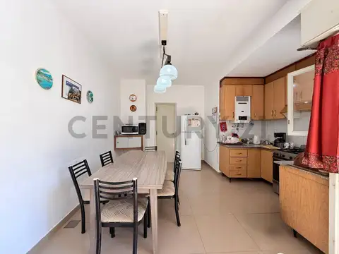 mariano moreno 2700, Piso 0