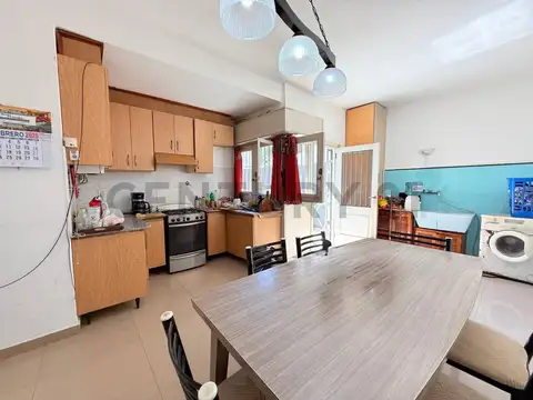 Casa en Venta en Olivos, USD 227.000