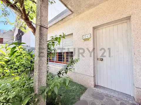 Casa 4 ambientes con 1 baño