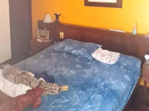 Depto Tipo Casa en Venta 60 años