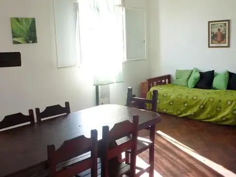 Departamento en Alquiler Temporal en Chacarita, USD 600
