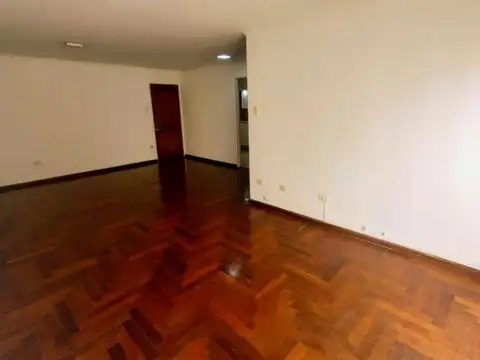 Departamento en Venta de 5 ambientes