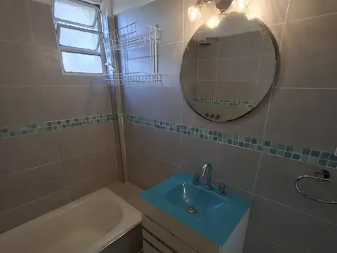 Dpto. 2 amb. - Av. Lope de Vega 2098 (Villa Devoto)