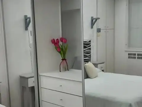 Peña 2000, Piso 1