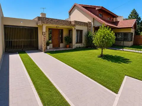 OPORTUNIDAD VENTA CASA 4 AMBIENTES MAS PH ESCUCHA OFERTA