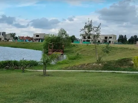 LOTE  AL RÍO  BARRIO NÁUTICO CANAL