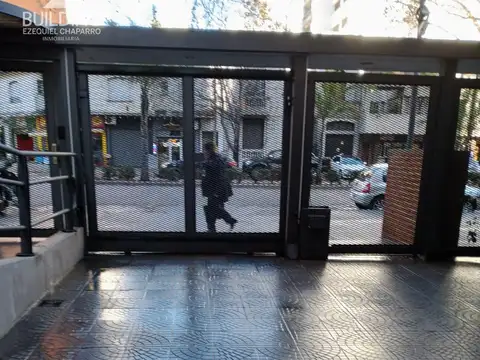 Cochera cubierta en alquiler zona tribunales