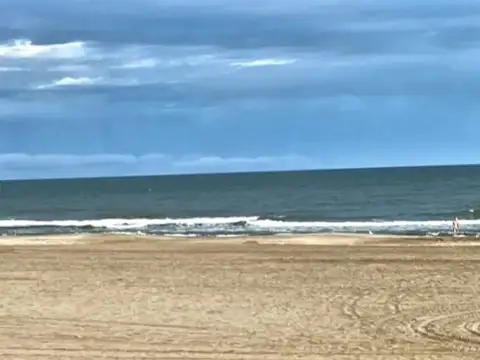 Terreno en Venta 28  mts Fondo