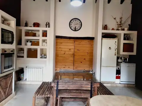 Exc casa vta 3 dor gge/pileta/qcho/jard La Aguada