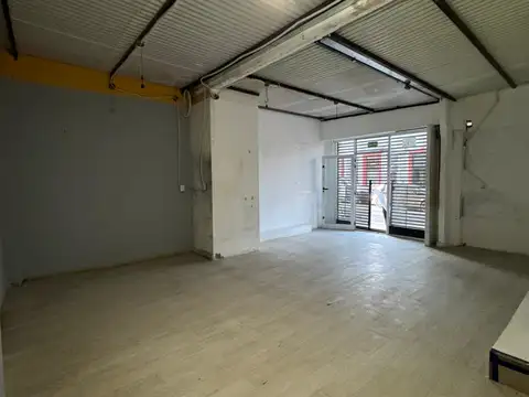 Local en Alquiler en Ranelagh, $ 700.000